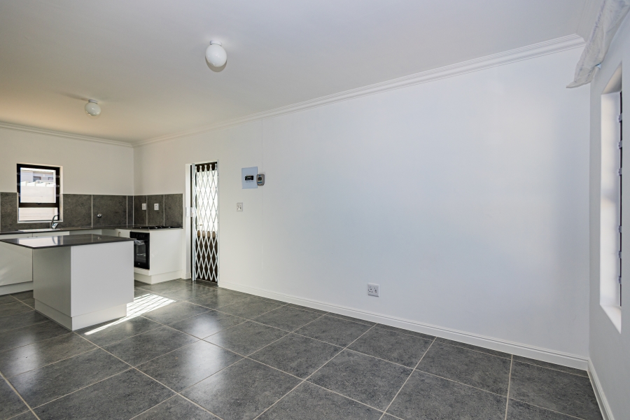 2 Bedroom Property for Sale in Fisantekraal Western Cape